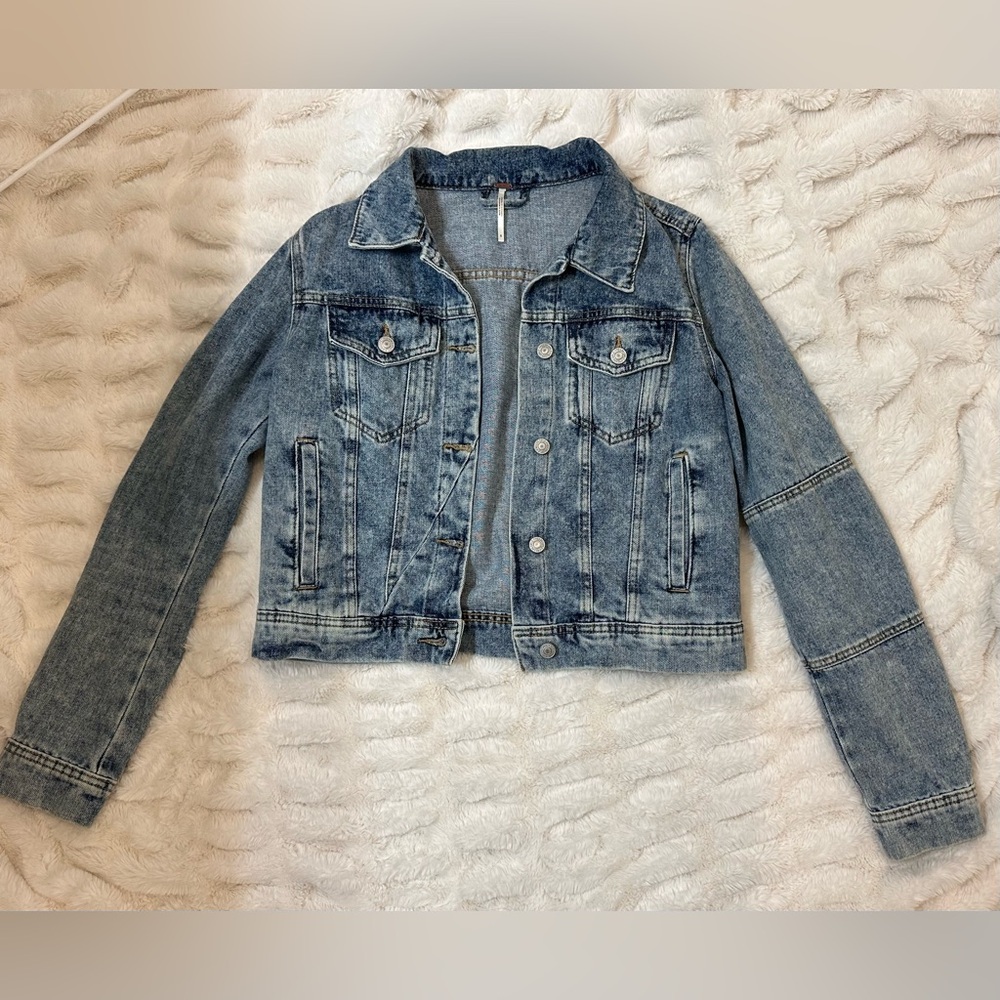 Free People Women's Rumor Denim Jacket Size Small